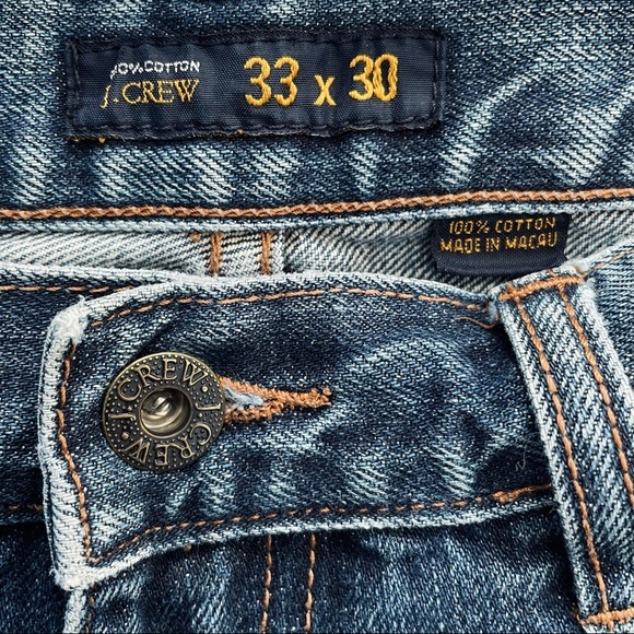 J. Crew Men’s Premium Boot Cut Jeans in Antique Wash - Picture 3 of 9